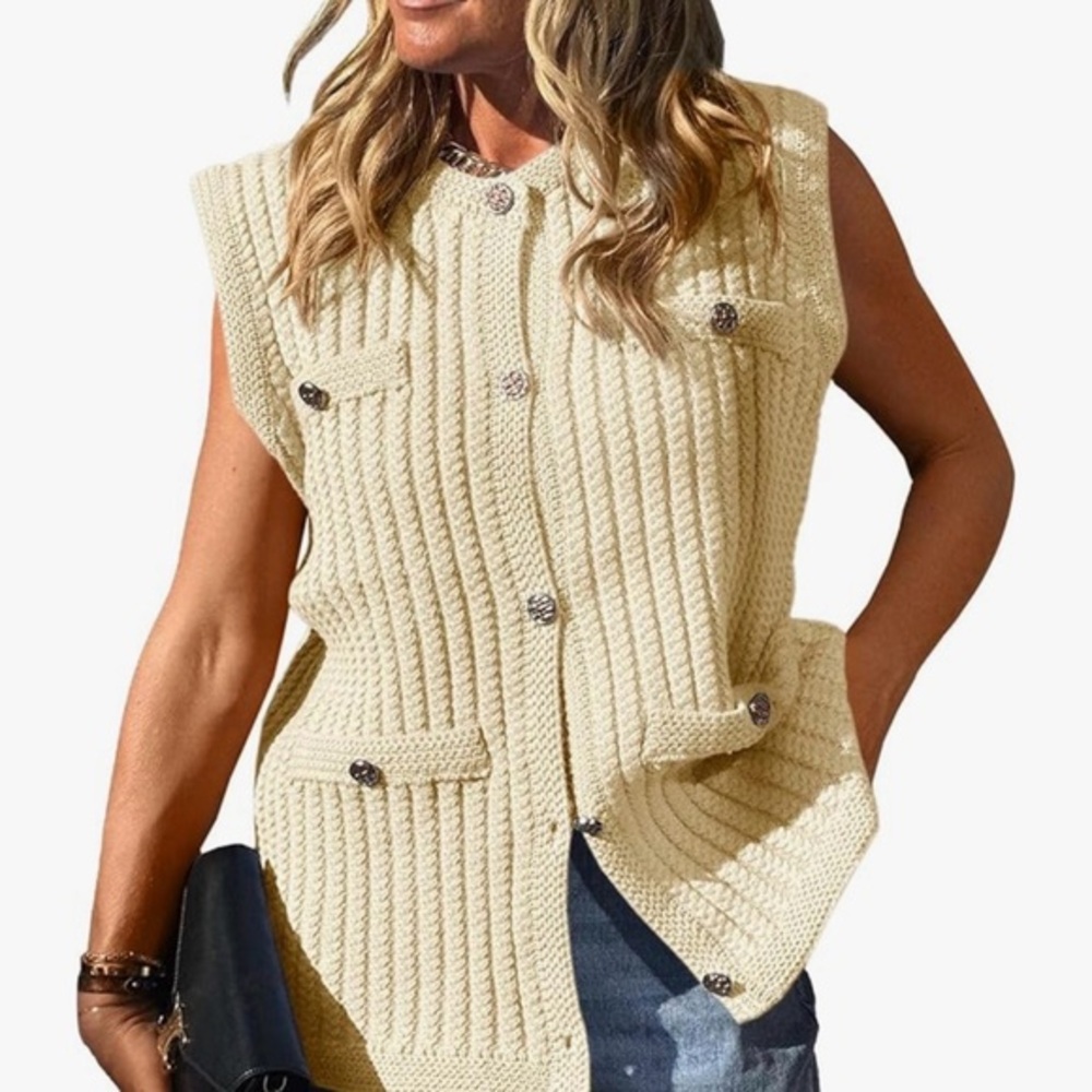 Elegant Cream Knit Cardigan Vest